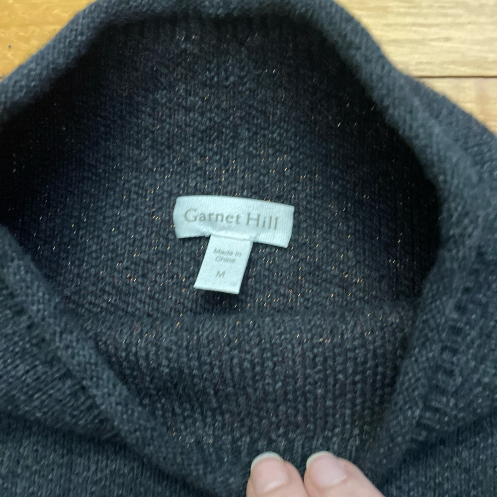 Garnet Hill Shimmering Vine Leaf Jacquard Knit‎ Ombre Sweater In Gray Size M - Picture 6 of 9